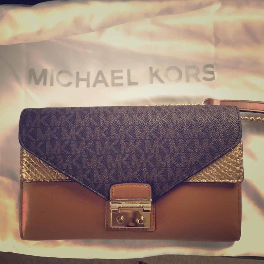 Michael Kors Crossbody